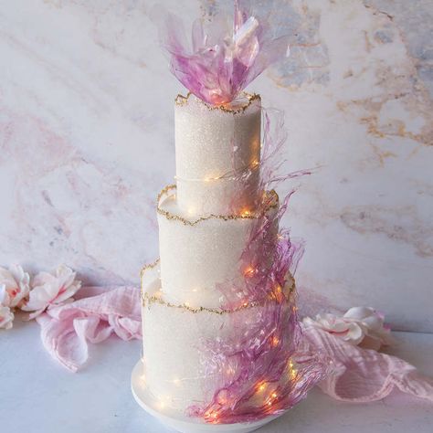 Tired Cakes Ideas, Crystal Cakes, Wedding Sheet Cakes, Wedding Cake Tutorial, Fairy Cupcakes, Bolo Moana, Sugar Sheets, Fondant Bow, Golden Cake