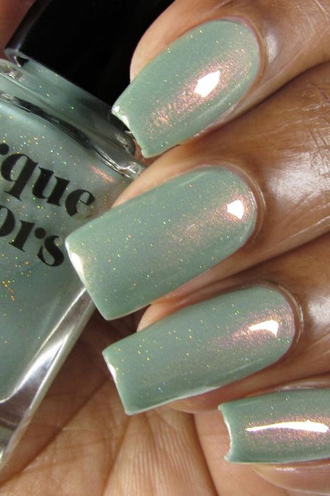 Mint Nail Polish, Jade Nails, Shimmer Nail Polish, Cirque Colors, Green Nail Designs, Nail Shimmer, Green Nail Polish, Nail Polish Brands, Green Nail