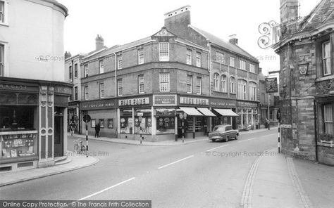 Market Harborough, St Mary's Road c.1965, from Francis Frith Spitafield Market London, Leaden Hall Market London, Market Harborough, Nostalgic Photos, Maltby Street Market London, Spitalfields Market, Old Spitalfields Market London, Miscellaneous Items, Saint Mary