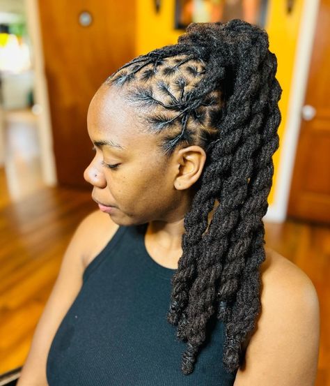 Pony with Twisted Dreads Curled High Ponytail, White Girl Dreads, Faux Dreadlocks, Long Dreadlocks, Dyed Dreads, Quick Styles, Joy Again, Dreads Styles For Women, Short Dreadlocks Styles