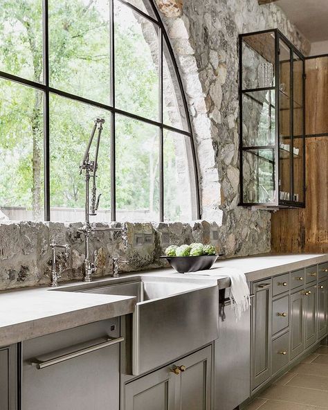 House Beautiful (@housebeautiful) • Instagram photos and videos Island Countertops, Stone Kitchen, Stone Walls, Gorgeous Kitchens, Arched Windows, Counter Tops, Custom Home Builders, Stone Wall, Dream Kitchen