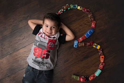 Pixar Cars Photoshoot, Cars Theme Photoshoot, Car Photoshoot Ideas, Photoshoot Ideas Birthday, Pixar Cars Birthday, Pixar Party, Car Photoshoot, Toddler Photoshoot, Cars Theme Birthday Party