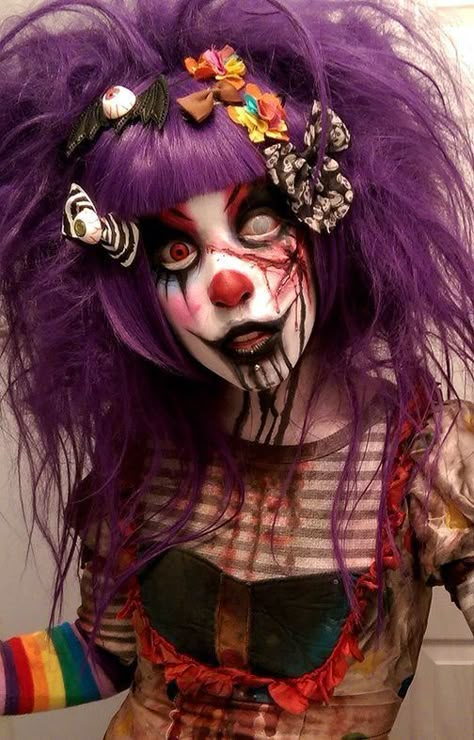 Scary Female Clown Costume, Zombie Clown Art, Neon Clown Costume Diy, Zombie Clown Costume, Scary Clowns Makeup, Zombie Clown Makeup, Halloween Clown Makeup Scary, Creepy Clown Costume Women, Scary Female Halloween Costumes