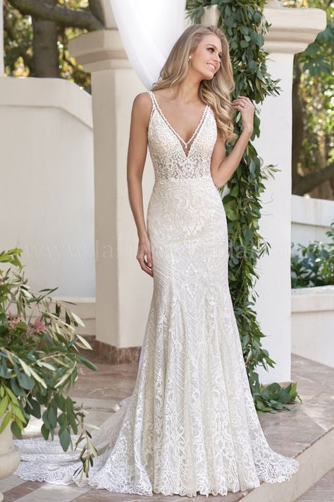 T202058 Illusion Bodice , V-neck Embroidered Lace & Sequin Lace Tulle Wedding Dress Amelishan Bridal, Lace Tulle Wedding Dress, Jasmine Bridal, Western Wedding Dresses, Special Event Dresses, White Wedding Dress, Designer Wedding Gowns, Wedding Dress Couture, Princess Wedding Dresses