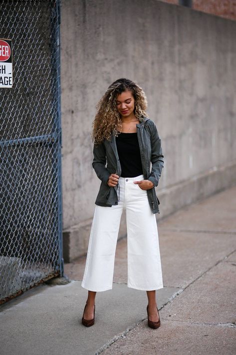 white denim culottes outfit with utility jacket | fall style | fall fashion | fall outfits White Culottes Outfit, Sporty Date Outfit, Denim Culottes Outfits, Inverted Triangle Outfits, White Culottes, Culottes Outfit, My Chic Obsession, Denim Culottes, Minimalist Capsule Wardrobe