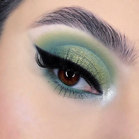 Green Eye Look, Team Green, Green Eye, Eye Look, Shangri La, True Love, Fashion Statement, Zen, Globe