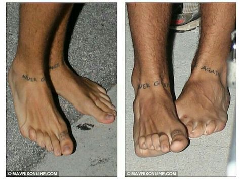 Ankle Tattoo Men, Ankle Tattoo Ideas, One Direction Tattoos, Ankle Tattoo For Girl, Toe Tattoos, Ankle Tattoo Designs, Harry Styles Outfit, Tattoos For Girls, Ankle Tattoos