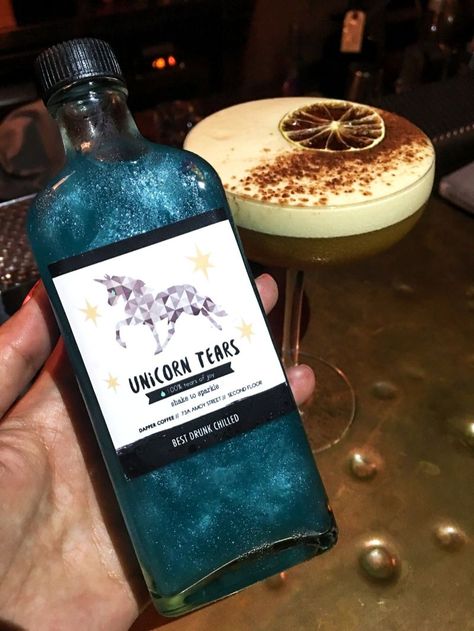 Unicorn Tears Simmery drink! in SG Unicorn Things, Bear Drink, Girly Drinks, Unicorn Tears, Gin Liqueur, Pink Gin, Unicorns And Mermaids, Alcohol Aesthetic, Pretty Drinks