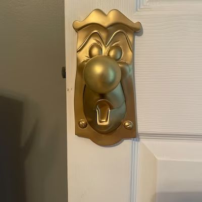 ALICE in WONDERLAND Inspired DOORKNOB Really Works Original - Etsy Alice In Wonderland Doorknob, Disney At Home, Decorative Hinges, Navy And Copper, Alice In Wonderland Inspired, Disney Rooms, Disney Home Decor, Hand Molding, Whimsical Decor