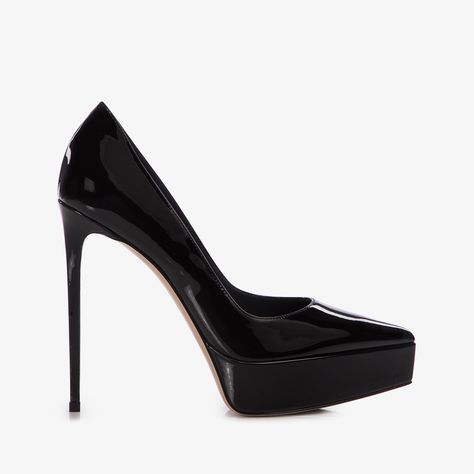 Black patent leather platform pump - Le Silla Le Silla Shoes, Cream Shoes, Platform Stilettos, The Boutique, Patent Leather Pumps, Suede Pumps, Platform Pumps, High Heel Pumps, Black Pumps