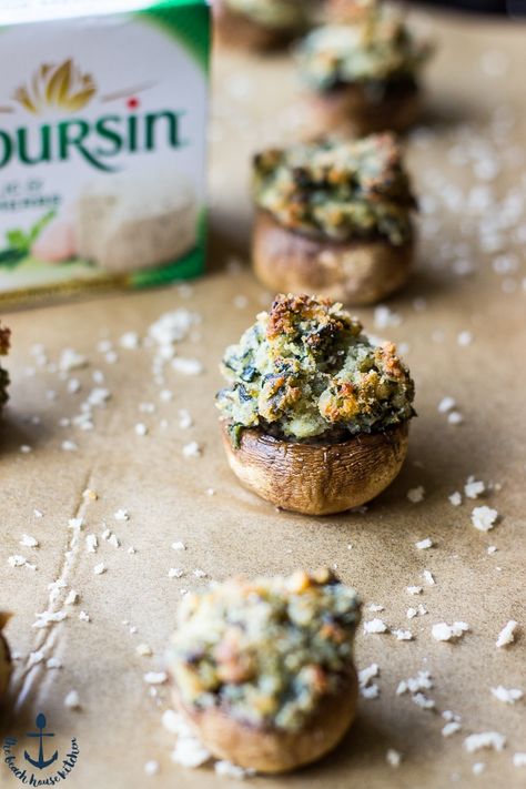 Stuffed Mushrooms With Spinach, Boursin Stuffed Mushrooms, Boursin Cheese Recipes, Boursin Recipes, Beach House Kitchen, Mushroom Appetizers, Cheese Stuffed Mushrooms, Boursin Cheese, Quick Appetizers