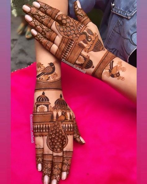 Designer Mehendi, Latest Mehndi Designs Wedding, Aesthetic Mehndi, Bridal Henna Design, Front Mehndi, Beginner Henna, Arab Countries, Front Mehndi Design, Engagement Mehndi