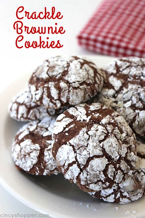 Brownie Mix Recipes, Crackle Cookies, Cookie Dough Cake, Christmas Yummies, Crinkle Cookies Recipe, Chocolate Crinkle, Delish Desserts, Chocolate Crinkle Cookies, Creative Baking