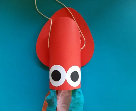 Squid Paper Craft, Giant Squid Craft, Squid Crafts For Kids, Diy Squid, Daycare Job, Reindeer Christmas Cards, Bumble Bee Craft, Steam Lab, Snail And The Whale