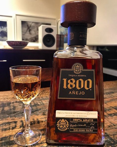 @eatsleepeatsomemore on Instagram: “It’s finally Friday night so thought I’d open up this bottle of #1800tequila . . . . . . . . . . . . #1800añejo #añejo #tequila…” Tequila 1800, Chef Club, Tequila Drinks, Finally Friday, Boda Mexicana, Open Up, Friday Night, Tequila, Drink Bottles