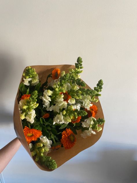 Floral bouquet inspiration white orange green