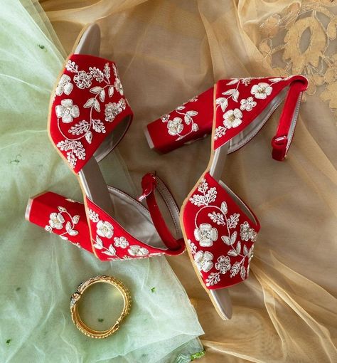 Mules | Flats | Heels | Kolhapuri | Wedges | Jutti Bridal Sandals Heels, Indian Wedding Shoes, Embroidered Heels, Bride Dress Simple, Bridal Boots, Heels Wedding, Wedding Shoes Bride, Bridal Sandals, Bridal Heels