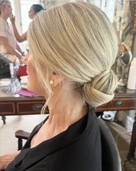 mob-wedding-hair Mom Hair For Wedding, Hair For Mother Of The Bride, Medium Length Mother Of The Bride Hair, Short Hair Updo For Wedding, Mother Of Bride Hairstyles, Mother Of Bride Hair, Mother Of The Bride Hair Short, Mob Hair, Mob Wedding