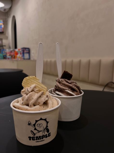 Temple ice cream in Dubai Brownies Ice Cream, Brownie Ice Cream, Favorite Recipes Dinner, Gold Aesthetic, Cream Cake, Qatar, In Dubai, Brownies, Instagram Story