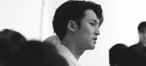 Mingyu Landscape, Filipino Funny, Kim Mingyu, Mingyu Seventeen, Luxury Life, Boyfriend Material, Kpop Idol, Human Silhouette, Seventeen