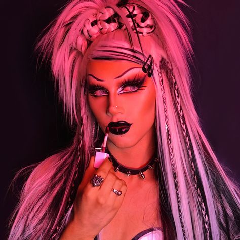 Mimi Imfurst, Macabre Fashion, Drag King, Drag Queens, Rupauls Drag Race, Rupaul, Drag Race, Sugar And Spice, Cute Photos