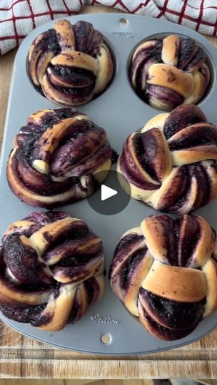 Jumbo Blueberry Cinnamon Roll Muffins, Mushroom Outfits, Blueberry Cinnamon Rolls, Entertaining Snacks, Fast Appetizers, Brioche Dough, Blueberry Filling, Cinnamon Roll Muffins, Jumbo Muffins