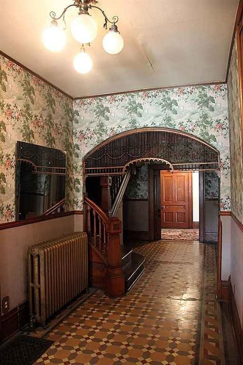 Victorian Gothic Interior, Historic Home Interiors, Antique Interiors, Home Elevator, Old House Interior, Victorian Interior, Victorian Interiors, Edwardian House, American Architecture