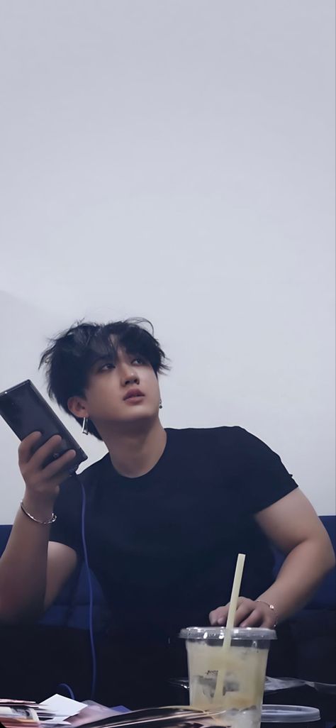 Changbin Lockscreen Boyfriend, Changbin Boyfriend Material Aesthetic, Changbin Boyfriend Material Lockscreen, Changbin Wallpaper Boyfriend, Changbin Boyfriend Material Wallpaper, Changbin Boyfriend Material, Changbin Boyfriend, Changbin Wallpaper, Boyfriend Material Wallpaper