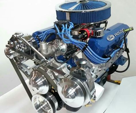 This one of the best Motor Ford had. You could do anything with it. Ford 302 Engine, Mustang Restomod, Ford Racing Engines, Square Body Chevy, Ford Engines, Ford Mustang 1969, Mustang Engine, Tactical Truck, Crate Motors