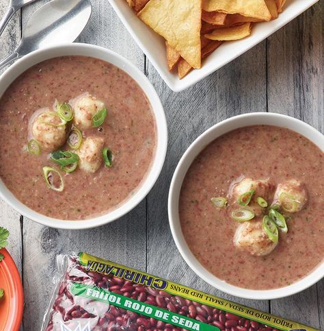 Salvadoran Bean Soup Salvadoran Food, Latin American Recipes, Black Bean Soup, Bean Soup, Dinner Tonight, Kid Friendly Meals, Original Recipe, Traditional Food, Recipe Using