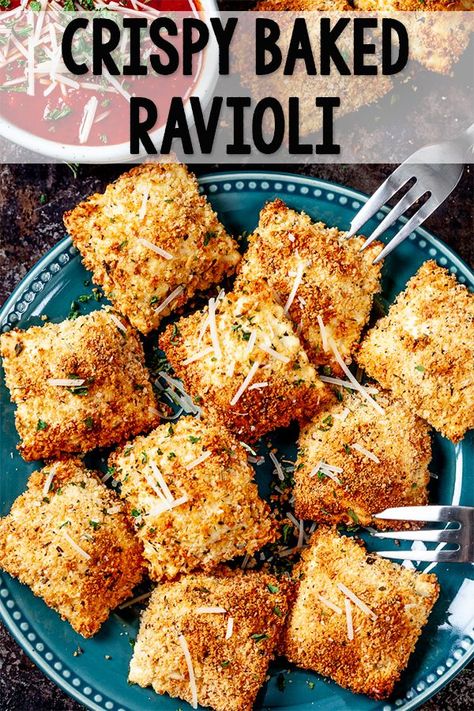 Oven Toasted Ravioli, Crispy Baked Ravioli, Toasted Ravioli Recipe, Baked Ravioli, Toasted Ravioli, Ravioli Bake, Ravioli Recipe, Oreo Dessert, Game Day Food