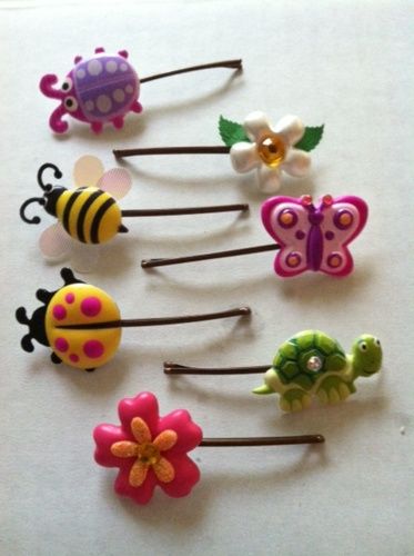 Hair pins Flower Hair Pins, ดินปั้น Polymer Clay, Butterflies Flowers, Polymer Clay Animals, Clay Ornaments, Clay Animals, Fimo Clay, Clay Design, Polymer Clay Charms