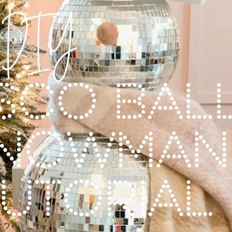 Mirror Ball Snowman, Diy Large Snowman, Disco Ball Snowman Diy, Disco Ball Wreath, Disco Ball Christmas Decor, Diy Mirror Ball, Disco Snowman, Disco Ball Snowman, Disco Ball Christmas Tree