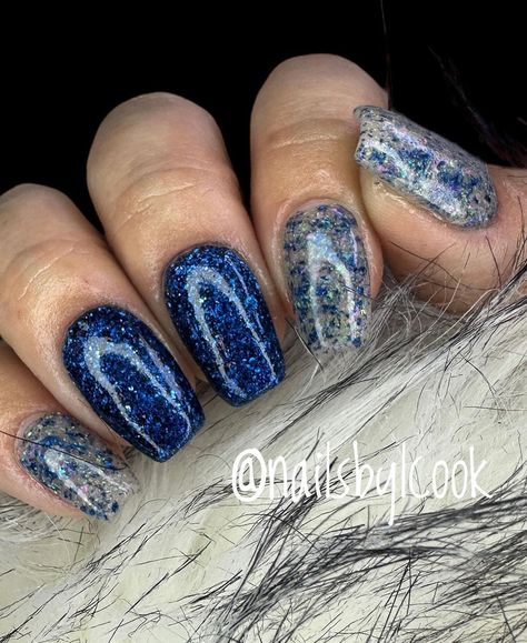 This gorgeous set is showing off Jersey Shore + Rolling Waves 🤩 grab yours tonight at 8pm EST on KDipbyKAli.etsy.com 📸 @nailsbylcook #dipnails #diynails #dippowdernails #diymanicure #dippowder #nails #manicure #beachnails #etysnails #kdipbykali #etsy Foil Nails Acrylic, Wave Nails, Acrylic Nail Powder, Nail Prices, Nail Dip Powder, Nail Dip, Nail Powder, Nails Manicure, Foil Nails