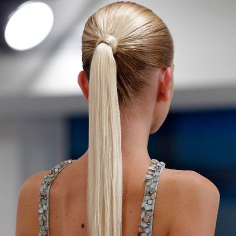 Pulled back pony tail! #blonde #sleek Power Ponytail, Slick Ponytail, High Ponytail Hairstyles, Slicked Back Hair, Sleek Ponytail, Sleek Hairstyles, High Ponytails, Easy Hairstyles For Long Hair, Ponytail Hairstyles