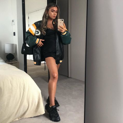 Flossie Clegg on Instagram: “🔋🖤♻️” Varsity Jacket And Dress Outfit, Oversized Varsity Jacket Outfit, Varsity Photoshoot, Varsity Jacket Outfit, Letterman Jackets, Aesthetic Outfit Ideas, Paint Design, 90s Fashion Outfits, Aesthetic Y2k