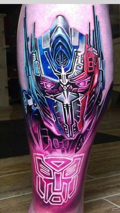 Optimus Prime Tattoo Design, Transformers Tattoo Design, Spiderman Chest Tattoo, Autobots Tattoo, Transformers Tattoo Ideas, Optimus Prime Tattoo, Transformers Tattoos, Transformers Tattoo, Super Hero Tattoos