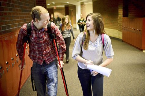 Zach Sobiech & Amy Adamle Zach Sobiech, Farewell Song, When Life Gets Hard, Youtube Sensation, Amazing Person, The Power Of Music, Personal History, Beginning Writing, Yahoo News