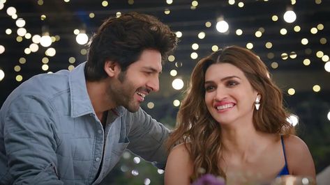 Sipping soft drink to dancing under sun: Kriti Sanon shows the madness behind making of Munda Sona song Netflix India, Kartik Aaryan, Night Show, Bollywood Couples, Allu Arjun, Kriti Sanon, Comedy Drama, Marvel Films, Open Arms