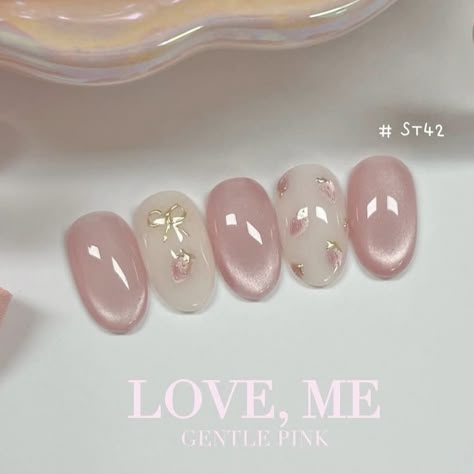 Simple Japanese Nail Art, Pink Asian Nails, Press On Nails Korean, Clear Nail With Design, Kawaii Nail Art Korean, Short Japanese Nails, Thai Nails, Simple Korean Nails, Japan Inspired Nails