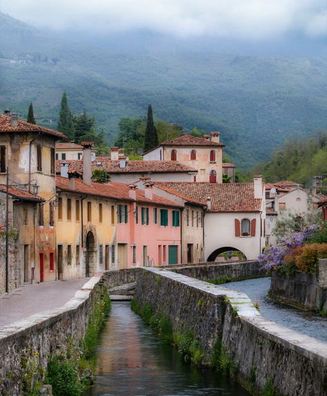 Treviso Italy, Veneto Italy, Italian Village, Italian Landscape, Italy Aesthetic, Italian Summer, Northern Italy, City Aesthetic, Heartland