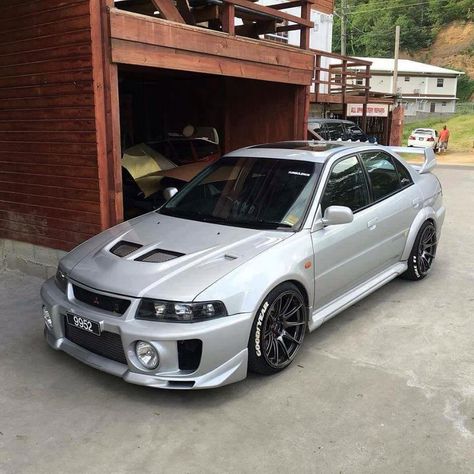 Lancer Evo Evo 2 Mitsubishi, Evo 5 Mitsubishi Lancer, Evo 4 Mitsubishi, Mitsubishi Lancer Tuning, Lancer Tuning, Lancer Car, Evo 6, Kereta Sport, Evo 3