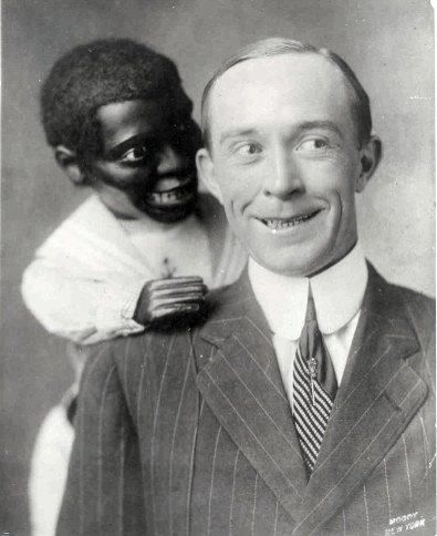 Creepiest Vintage Ventriloquist Dummies Creepy Old Photos, Old School Film, Ventriloquist Dummy, Creepy Vintage, Creepy Photos, 디즈니 캐릭터, Creepy Pictures, Strange Photos, Arte Obscura