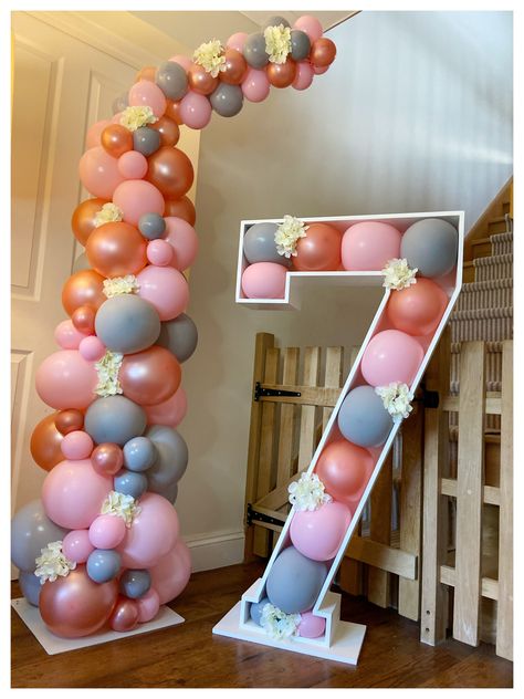 Organic garland and balloon number filled 7 Number 7 Balloon Mosaic, 7 Balloon Number, Number 7 Balloon Decoration, Princess Birthday Decorations, 7th Birthday Party Ideas, Birthday Party Table Decorations, Simple Birthday Decorations, Birthday Party Decorations Diy, Mosaic Frame