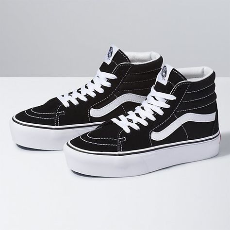 Girls Shoes Teenage, Vans Shoes Fashion, Vans Aesthetic, Tenis Vans, Vans Outfit, Kicks Shoes, Me First, Black High Tops, Swag Shoes