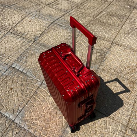 Embrace summer with our red Trek suitcase. Let it guide you through sunlit adventures and twilight moments. Add a touch of passion to your timeless travels. Red Suitcase Aesthetic, Red Suitcase, Red Suit, Travel Organization, Big Girl, Red Aesthetic, D Day, Sticker Pack, Travel Outfit