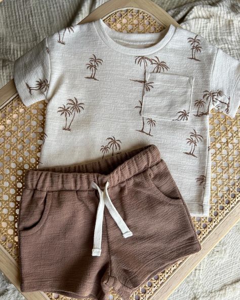 Destination: Vacation. 🔆 Choose your look: 🌊 🌴 🦩 🍓 | Instagram Destination Vacation, Baby Wishlist, Street Hijab Fashion, Carters Baby, Boys Set, Baby Art, Summer Baby, Cool Baby Stuff, Baby Boy Newborn