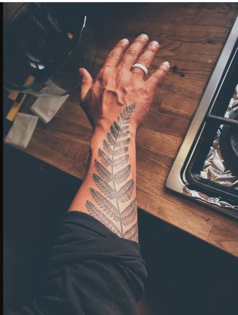 Leaf Tattoo Forearm, Fern Forearm Tattoo, Fern Tattoo Men, Leaves Tattoo Men, Fern Tattoo Arm, Plants Tattoo Design, Fern Leaf Tattoo, Fern Tattoo Design, Tattoo Leaf