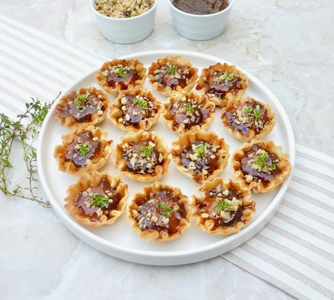 Brie Fig Jam Bites Brie Cheese Recipes With Fig Jam, Brie And Jam Bites, Fig And Brie Bites, Brie Fig Jam Appetizer, Brie With Fig Jam And Honey, Fig Brie Appetizer, Fig Jam Appetizers, Honey Brie Bites, Brie Fig Jam