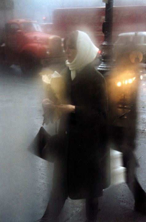 A set of photographs by Saul Leiter (1923-2013) | Pavel Kosenko's blog (English version) Saul Leiter, William Eggleston, Paolo Roversi, Mario Sorrenti, New York School, Tim Walker, Bridget Jones, Steven Meisel, Richard Avedon